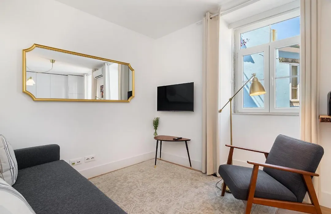 Modern Lisbon Apartments By Soulplaces-1