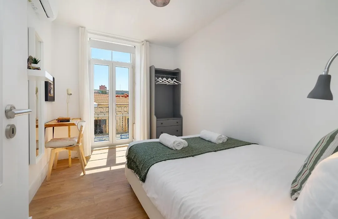 Modern Lisbon Apartments By Soulplaces-1